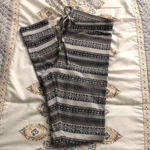 Express OneEleven Super Soft Striped Ankle Legging